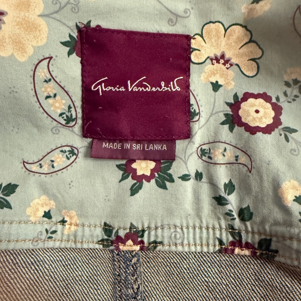 Gloria Vanderbilt Jean Jacket, Denim, Blue, Pockets, Button Down~Medium Petite - Picture 8 of 13
